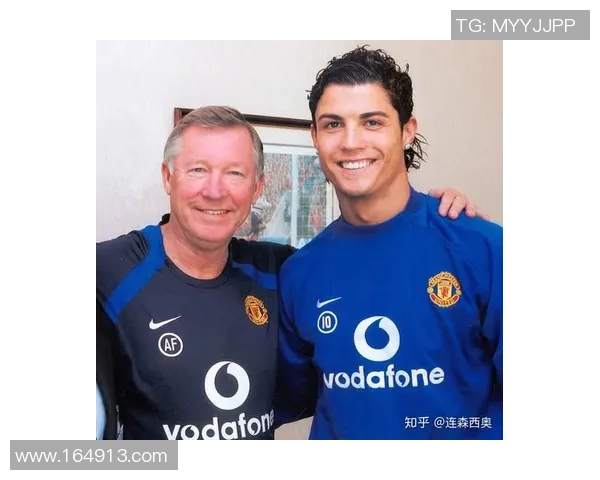 足球男朋友是球星的女朋友是谁 揭秘女神背后的爱情故事