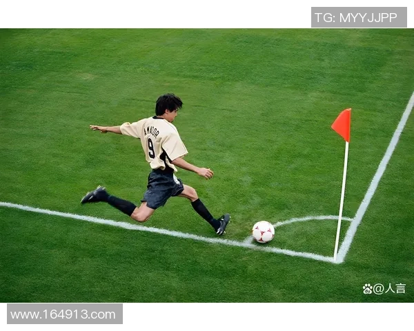 如何找到球星踢足球精彩视频并进行观看与下载的最佳途径