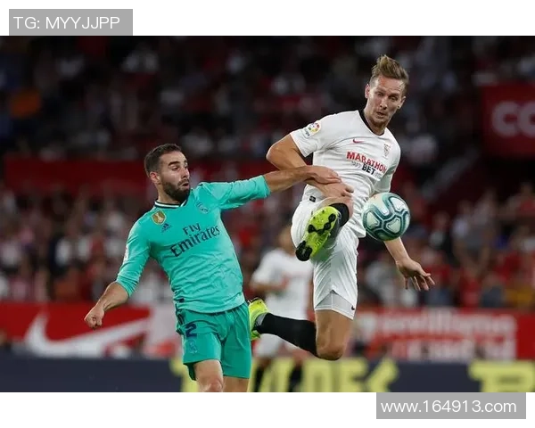 球星足球盛宴回顾：顶尖球员的巅峰对决与精彩瞬间